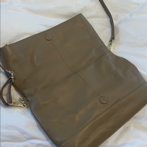 EUC Tory Burch crossbody bag - Picture 3 of 8